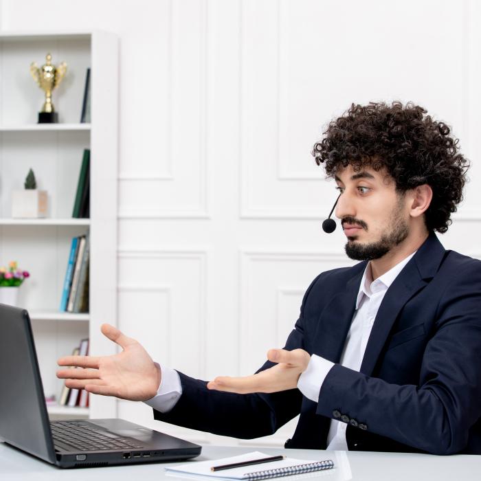any desk based service